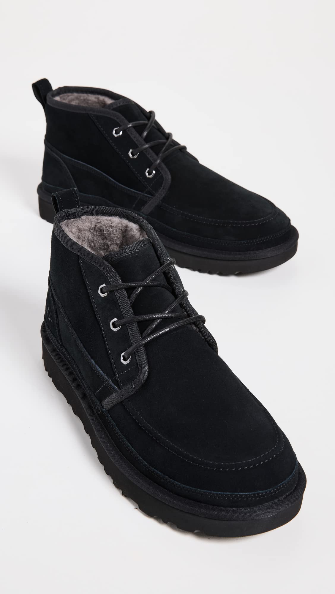 Foto 2 | Bota UGG Neumel Moc para Hombre de Gamuza Negra - Venta Internacional