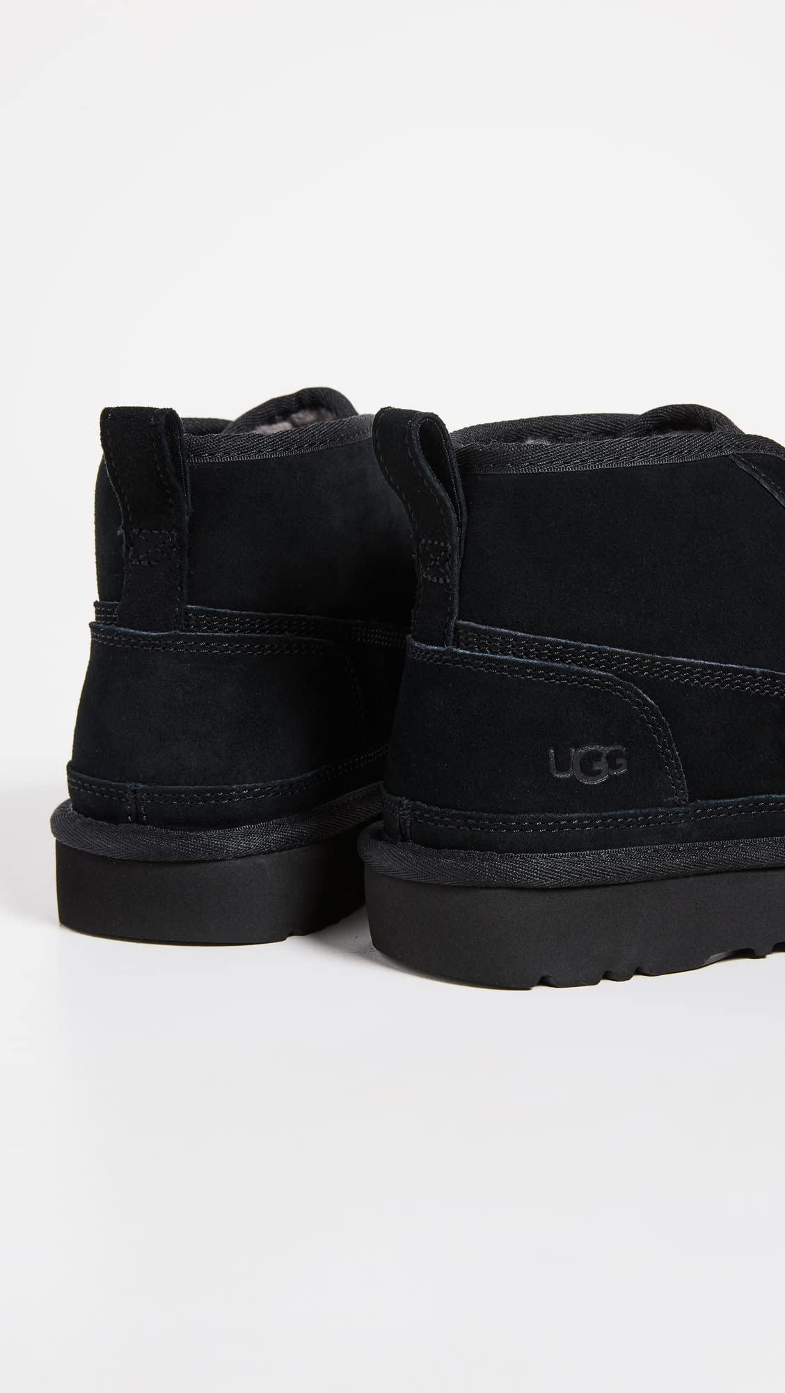Foto 4 | Bota UGG Neumel Moc para Hombre de Gamuza Negra - Venta Internacional