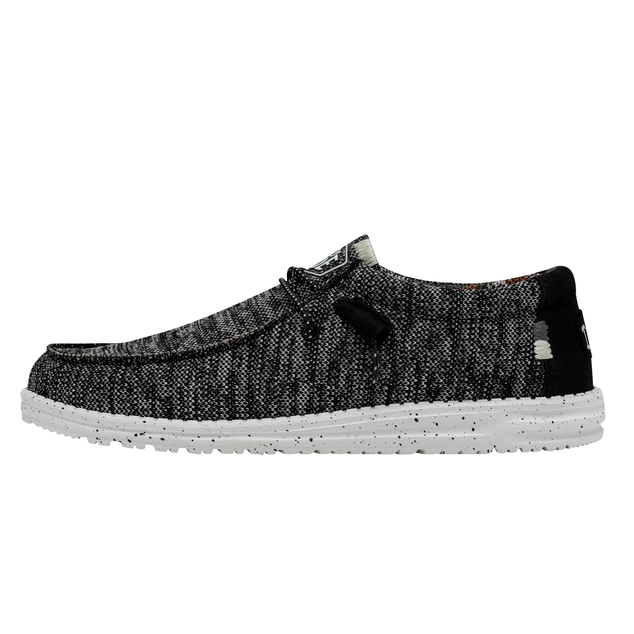 Mocasines Hey Dude Wally Sox Stitch Para Hombre, Color Blanco Y Negro - Venta Internacional.