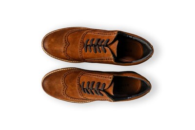 Foto 4 | Zapato Bostoniano Hombre Benissimo 1305 Gamuza Café Casual