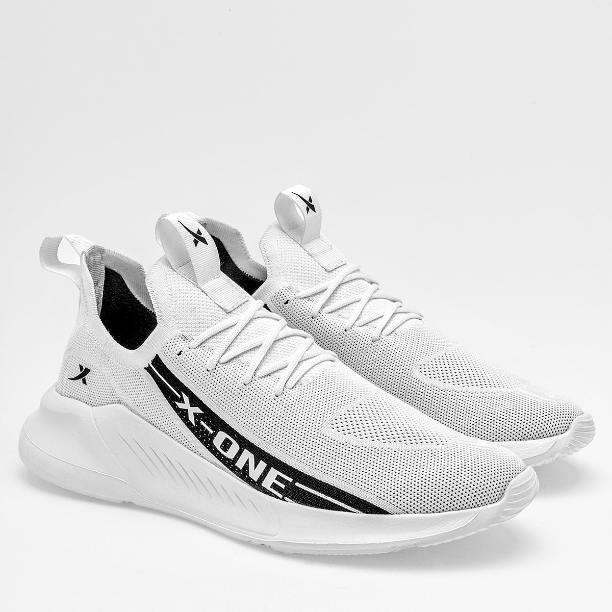 Foto 3 pulgar | Tenis Urbanos X-one 125926-f Blancos para Hombre