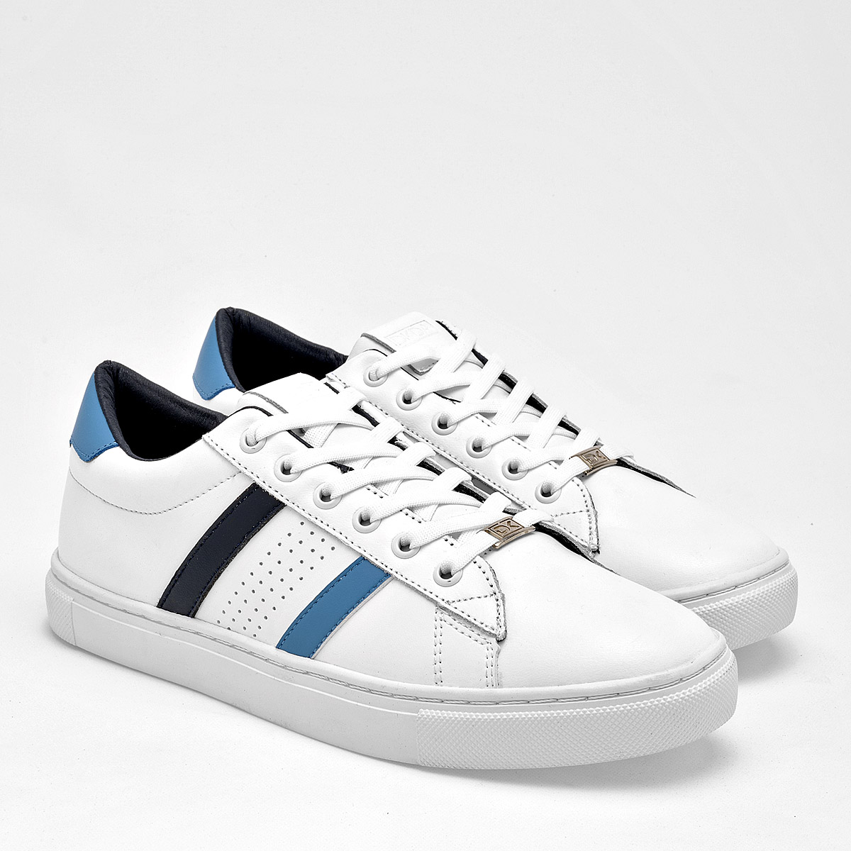 Foto 3 pulgar | Tenis Urbanos Jhos Dkda Blancos para Hombre