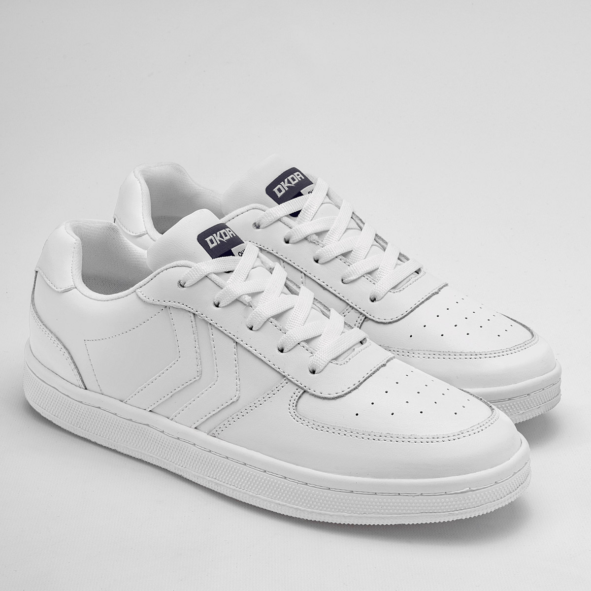 Foto 3 pulgar | Tenis Urbanos Jhos Dkda Blancos para Hombre