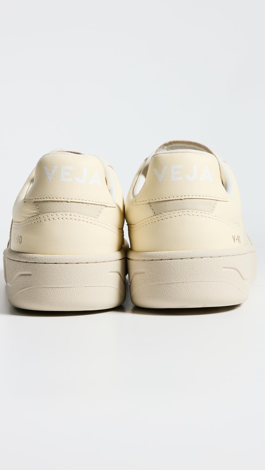 Foto 4 pulgar | Tenis Veja V-90 para Hombre Cashew Pierre Off White - Venta Internacional