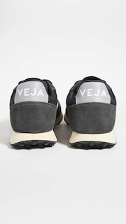 Foto 5 | Tenis Veja Men Rio Branco Gris Oxford para Hombre - Venta Internacional