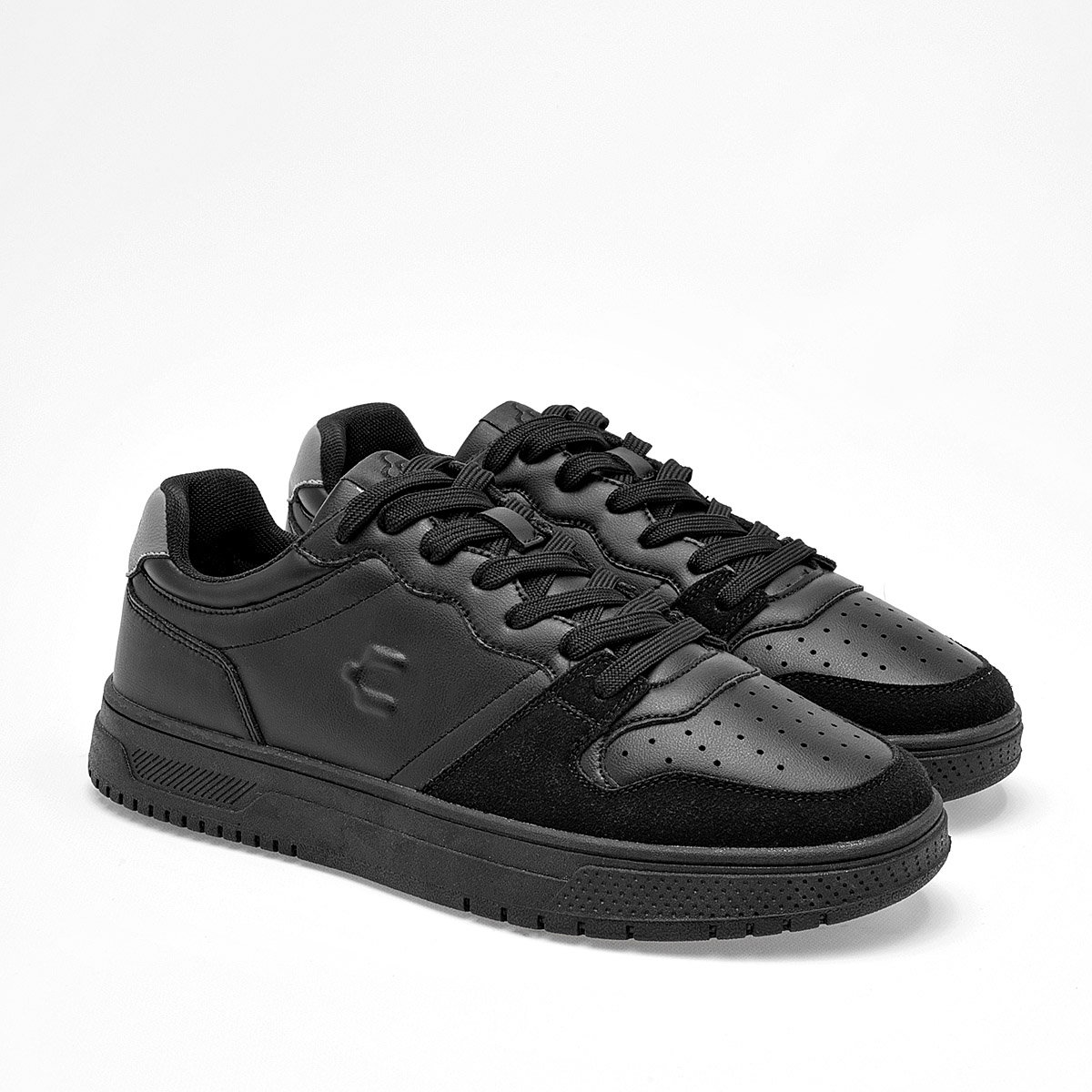 Foto 3 pulgar | Charly Tenis Urbano Para Hombre Negro, Importado, Hasta Agotar Existencia