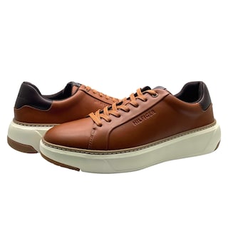 Foto 1 | Tenis Tommy Hilfiger Hines Café para Hombre - Venta Internacional
