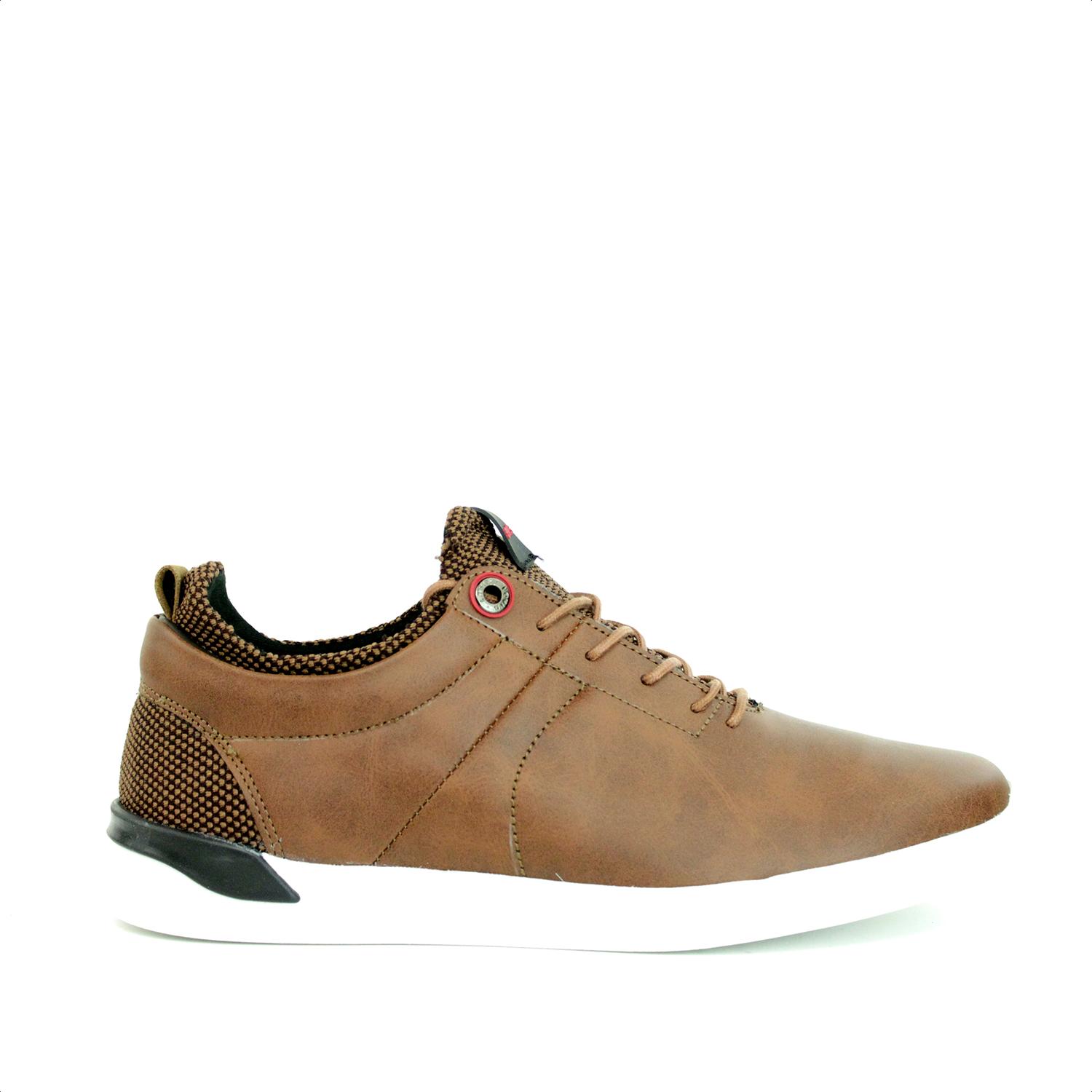 Tenis de Piel Cognac Levi's color Café Kenton