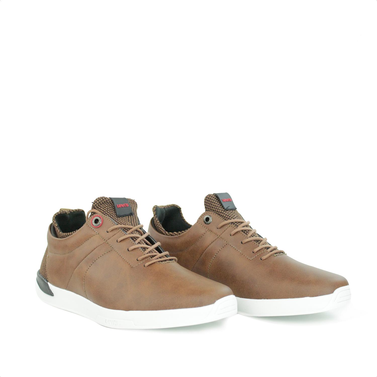 Foto 2 | Tenis de Piel Cognac Levi's color Café Kenton