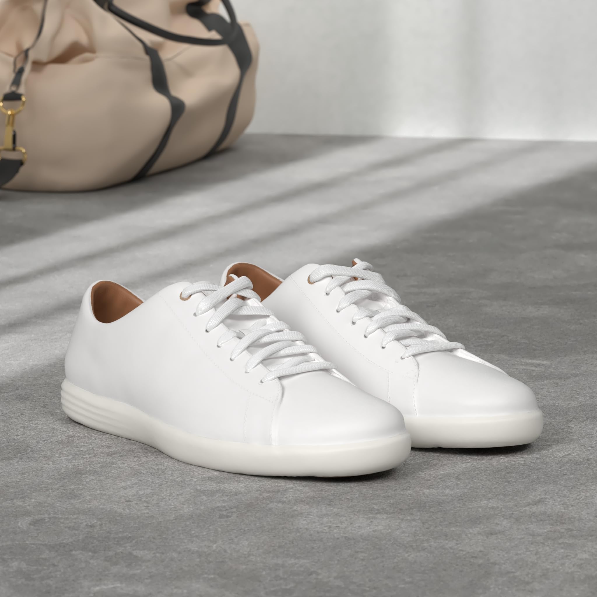 Foto 2 | Zapatos Cole Haan Grand Crosscourt Ii De Piel Blanca Para Hombre - Venta Internacional.