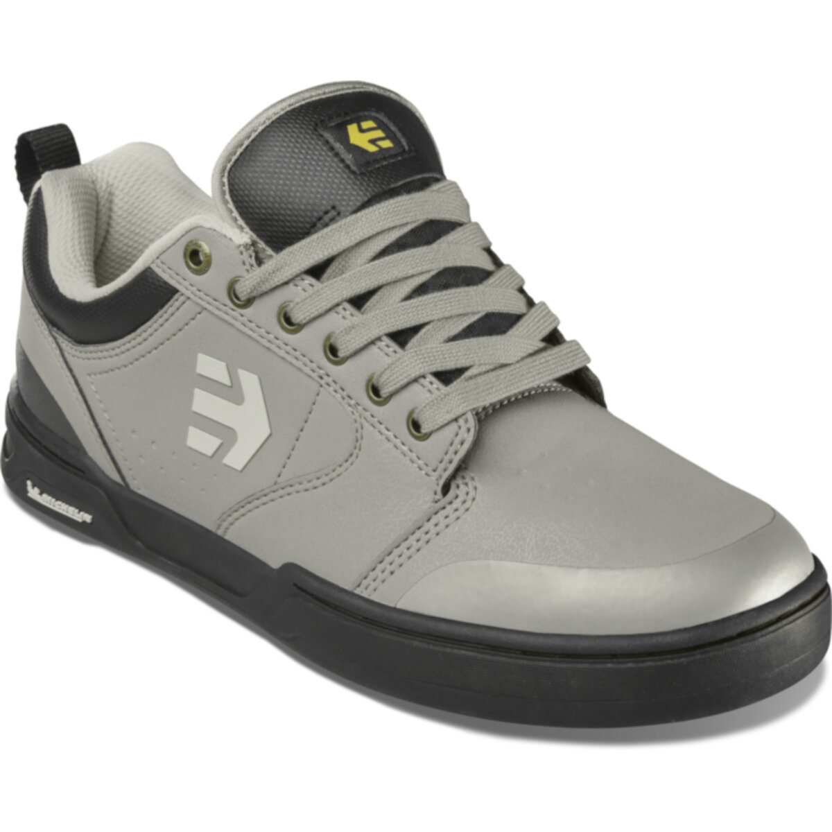 Foto 2 pulgar | Tenis Etnies Camber Michelin 391 Warm Grey Black de Skateboarding para Hombre