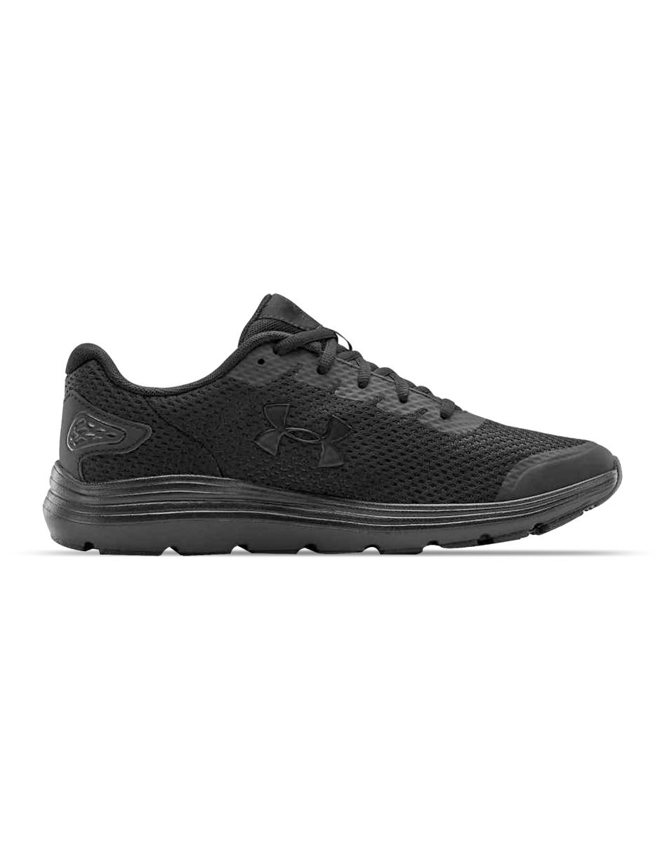 Foto 2 pulgar | Tenis Under Armour 3022595 002 color Negro Surge SE Running Gym Entrenamiento para Hombre