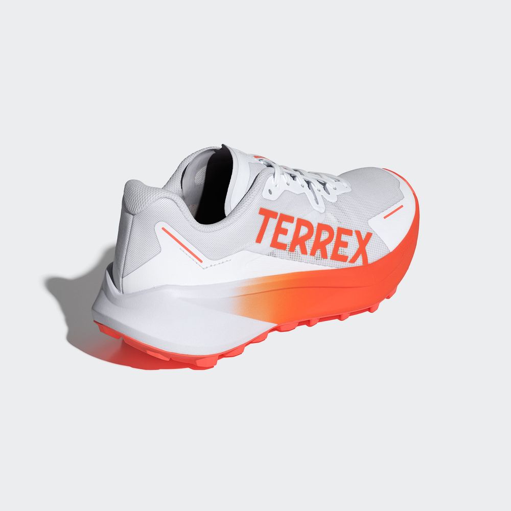 Foto 8 pulgar | Tenis de Trail Adidas Running Terrex Agravic 3 Blancos para Hombre
