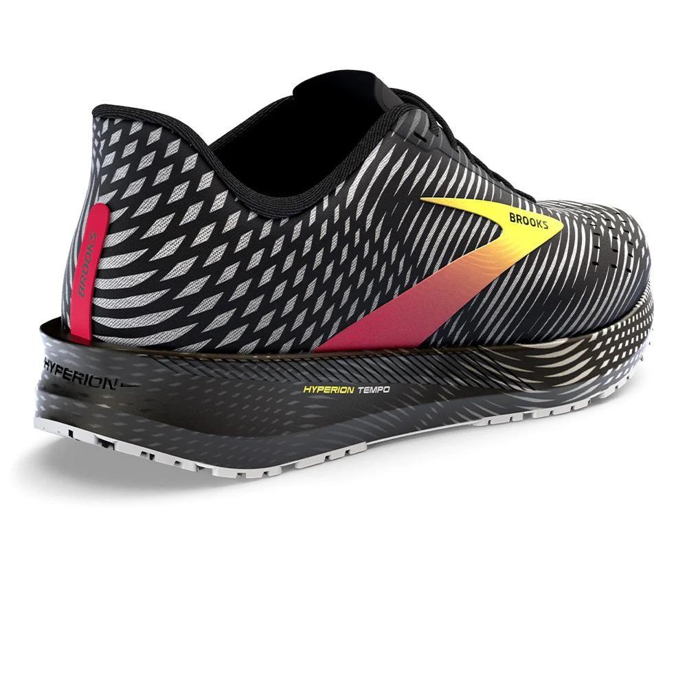 Foto 3 pulgar | Tenis Brooks Hyperion Tempo Hombre Black/yellow Entrenamiento Negro