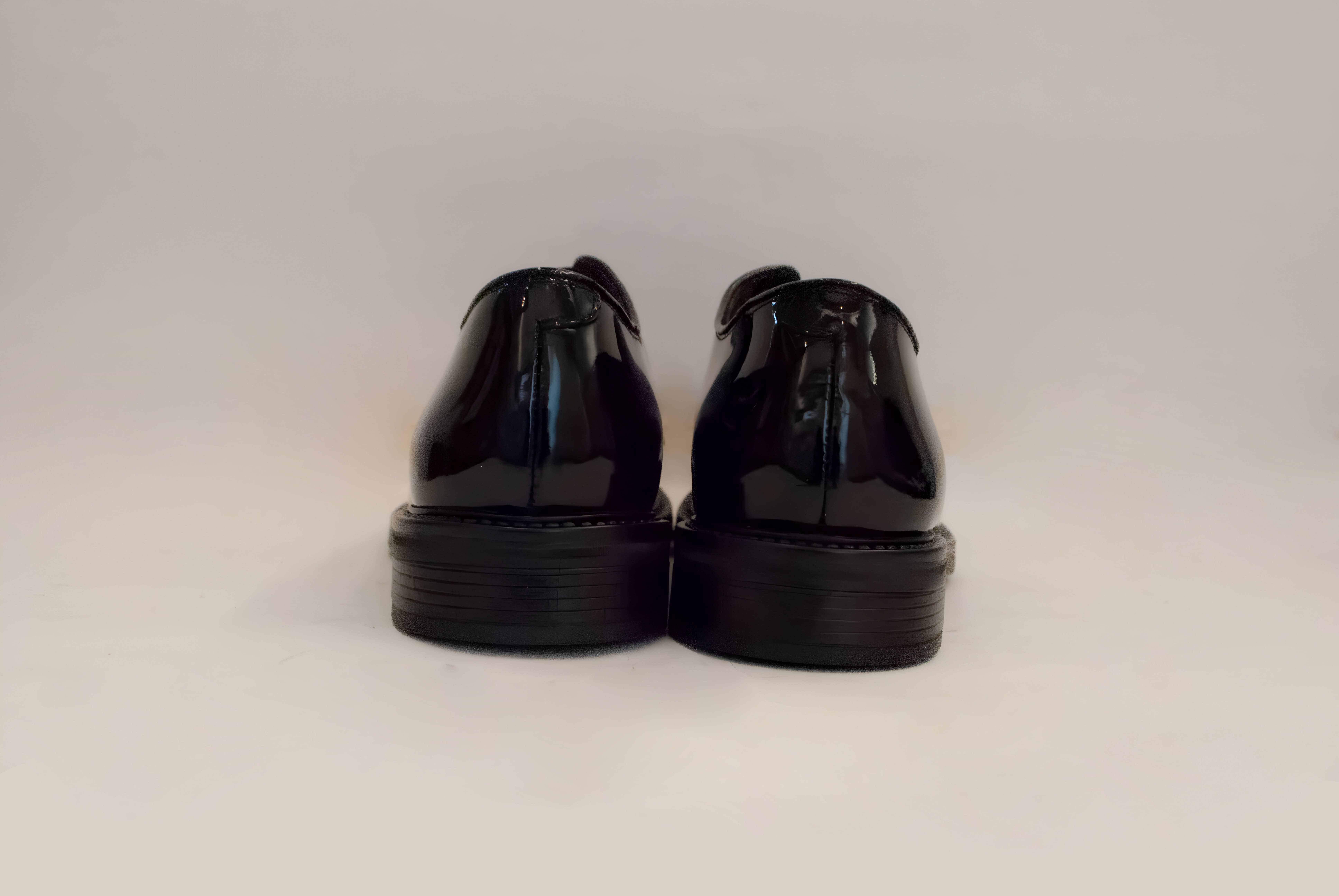 Foto 5 pulgar | Zapatos de Vestir Benissimo de Charol Negros para Hombre