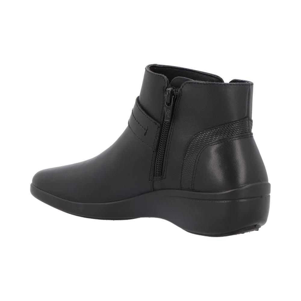 Foto 4 pulgar | Botas Flexi color Negro para Mujer