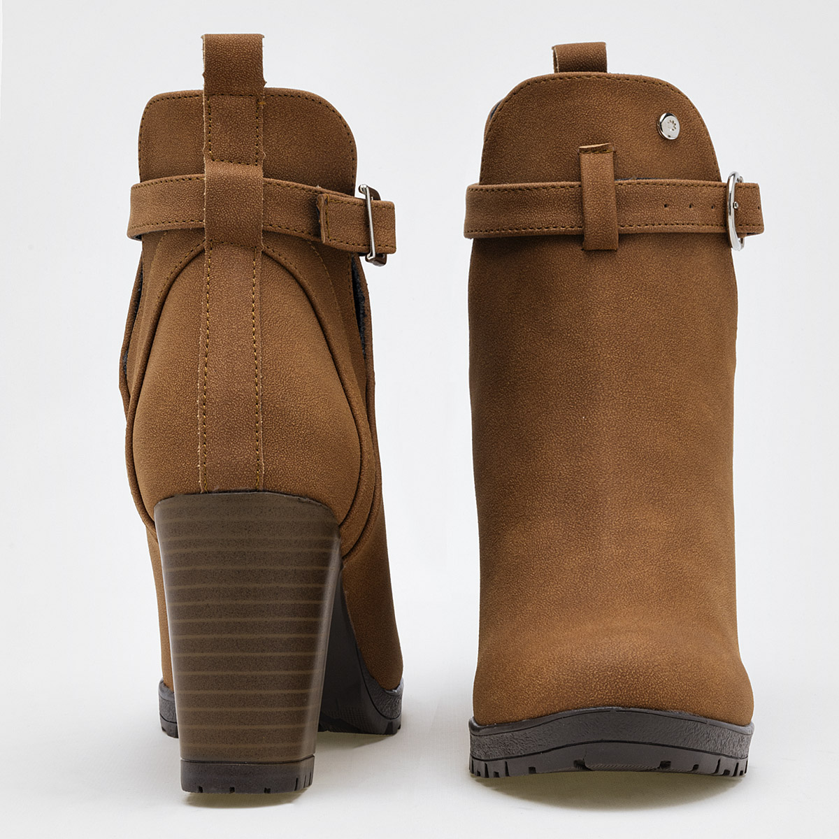 Foto 4 pulgar | Botín MoraMora Camel para Mujer