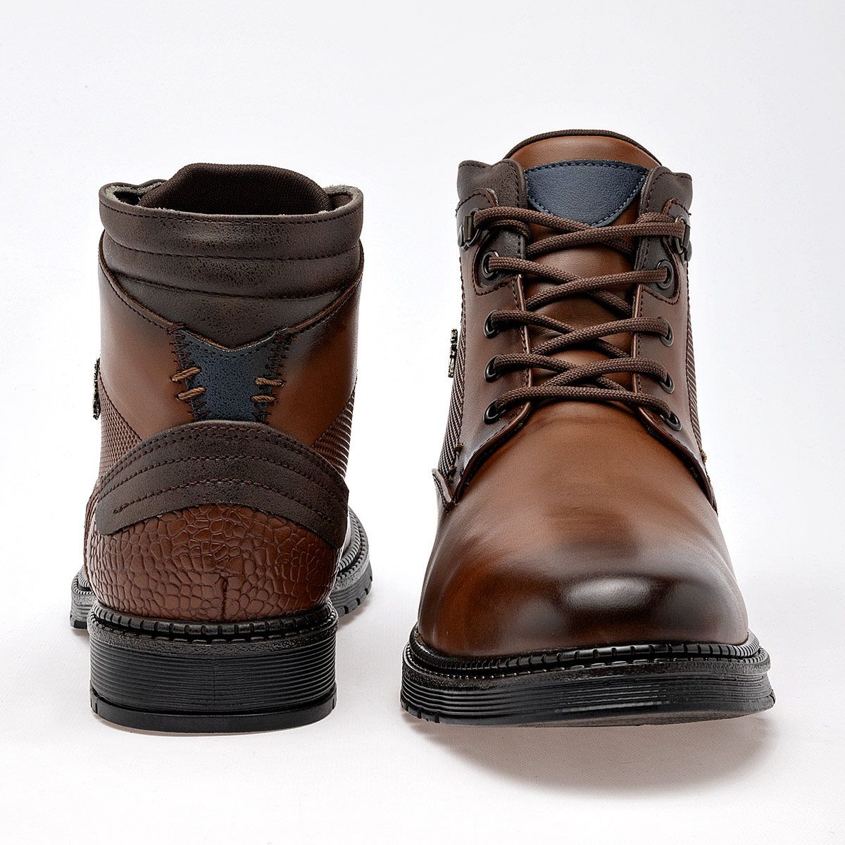 Foto 4 pulgar | American Polo Bota Para Hombre Café