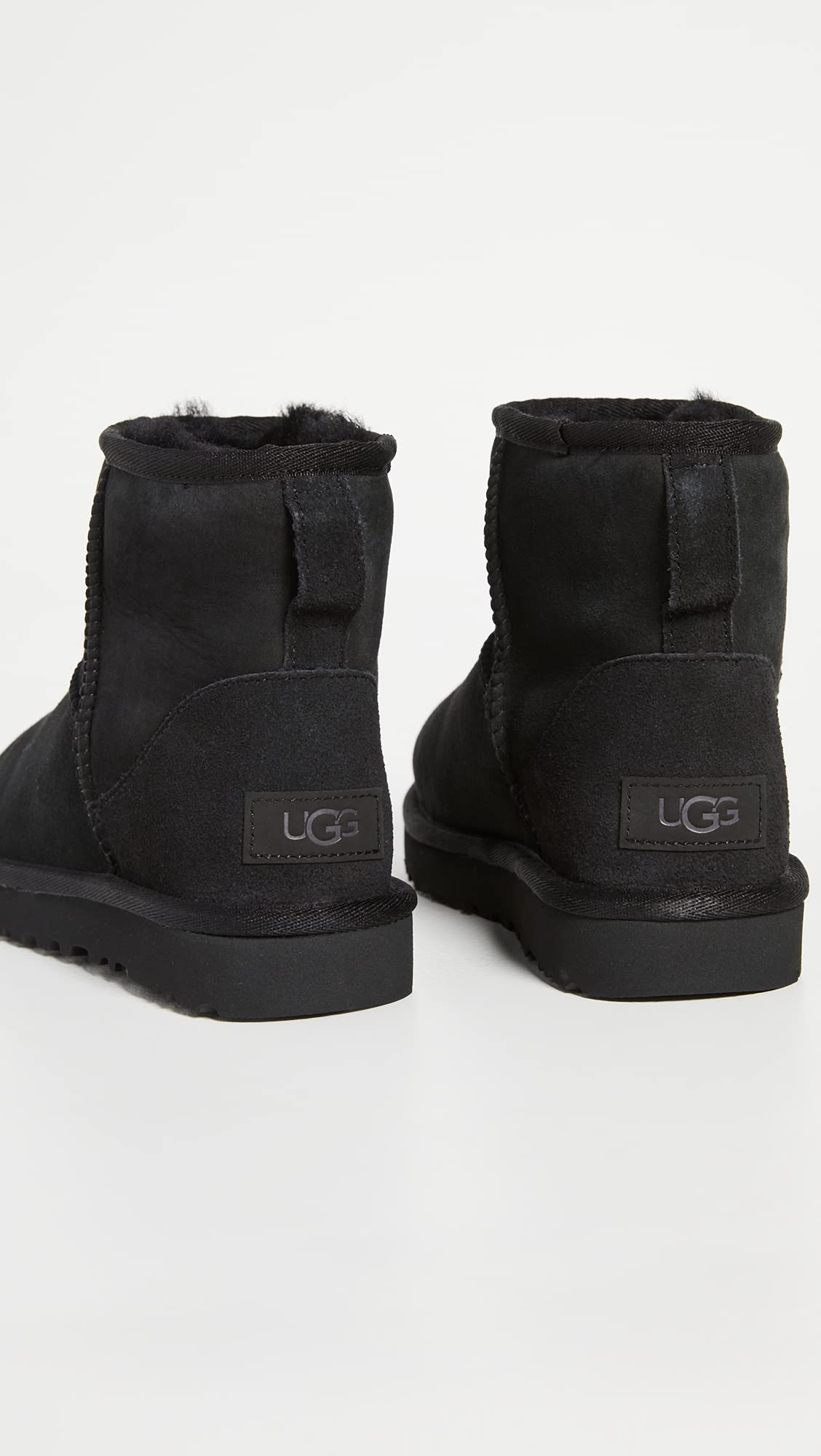 Foto 5 pulgar | Bota Ugg Classic Mini Ii Para Mujer, Color Negro 11 - Venta Internacional.