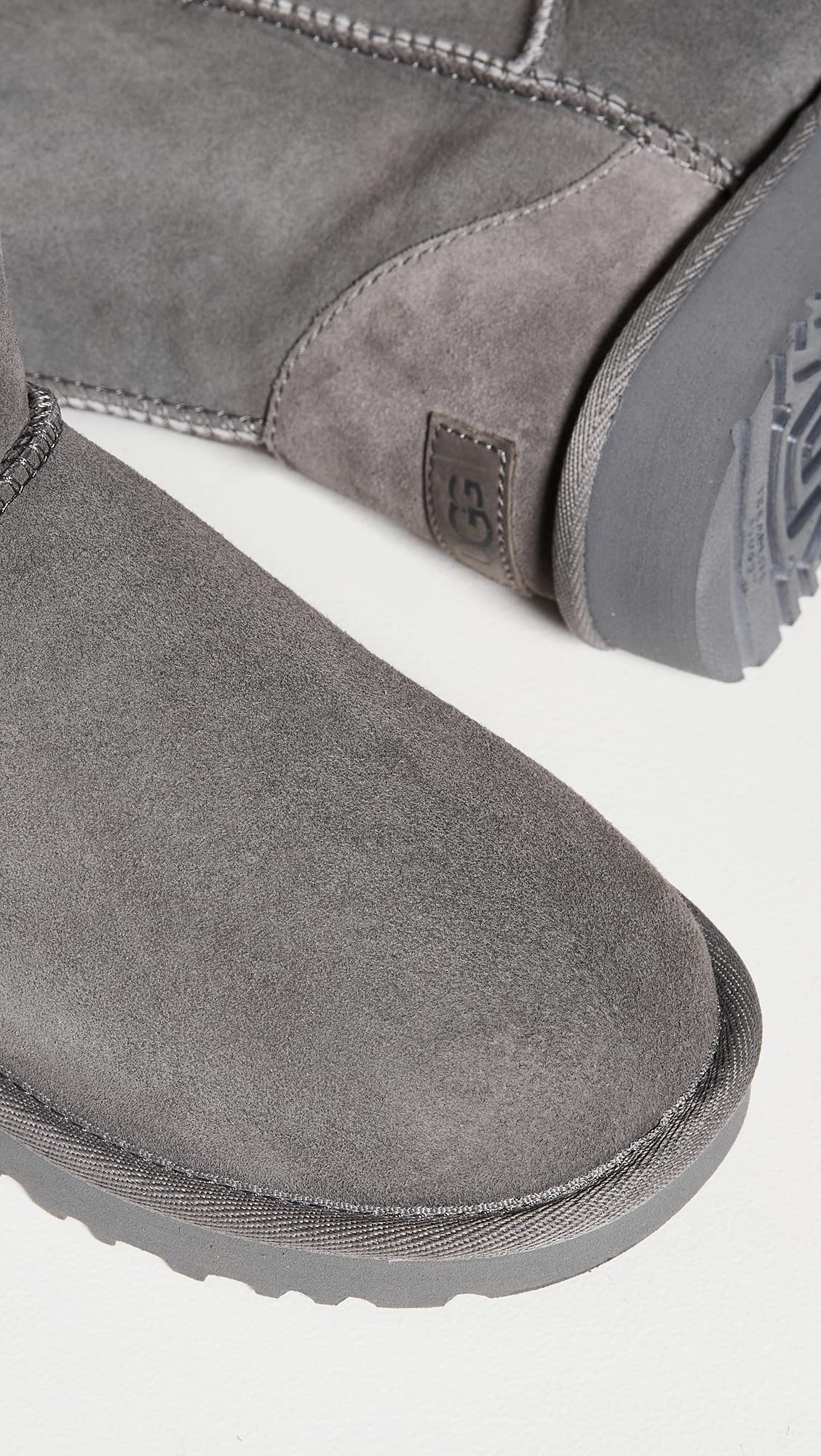 Foto 5 pulgar | Boot Ugg Classic Short Ii Para Mujer, Color Gris, Talla 12 - Venta Internacional.