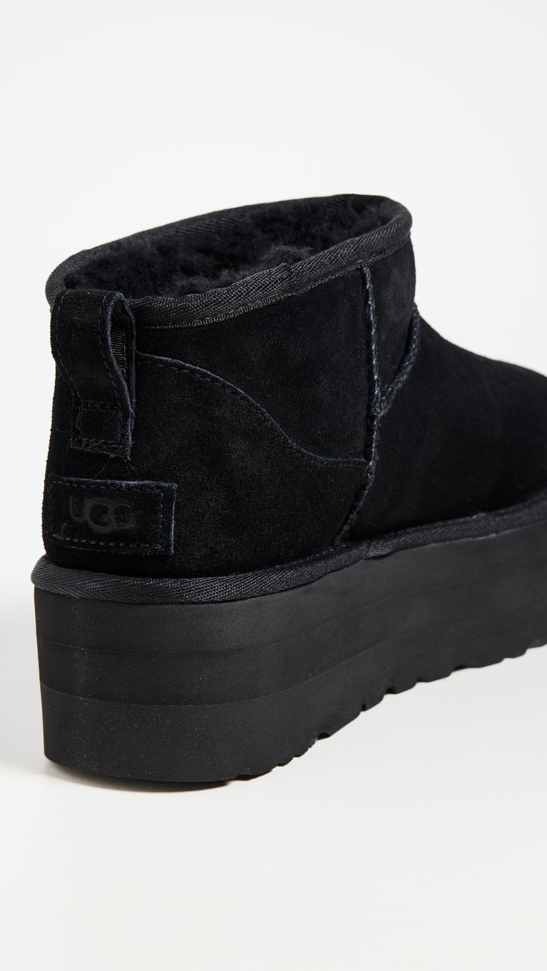 Foto 4 pulgar | Boot Ugg Classic Ultra Mini Platform Para Mujer, Talla 6, Color Negro - Venta Internacional.