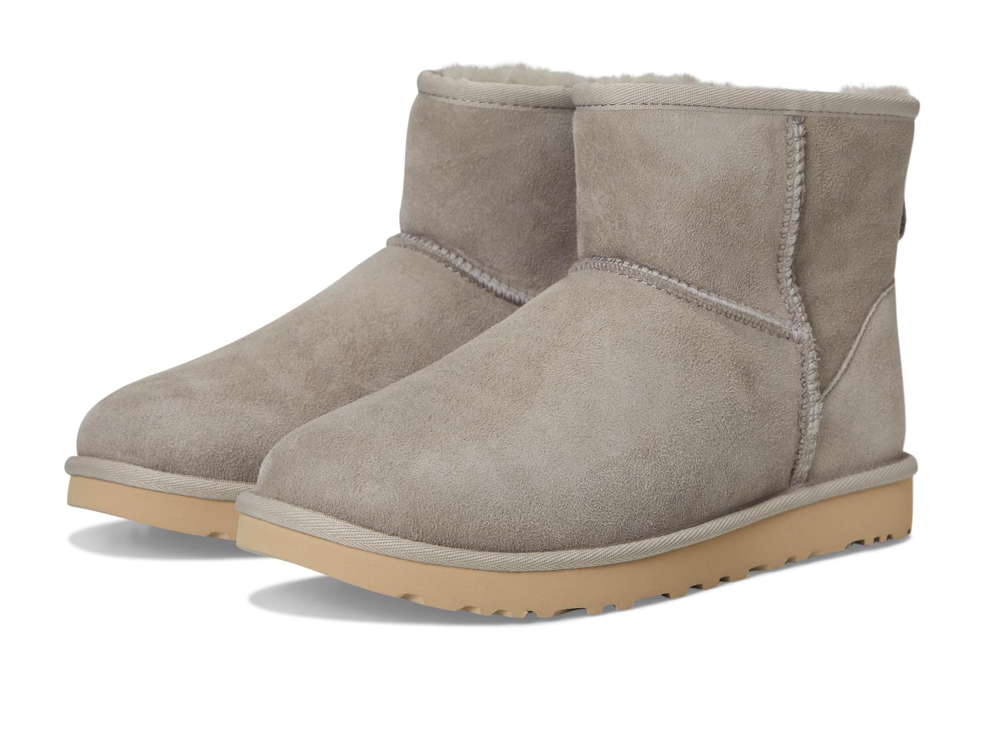 Foto 1 | Bota Moderna Ugg Classic Mini Ii Para Mujer, Para Fogata, Talla 6 - Venta Internacional.