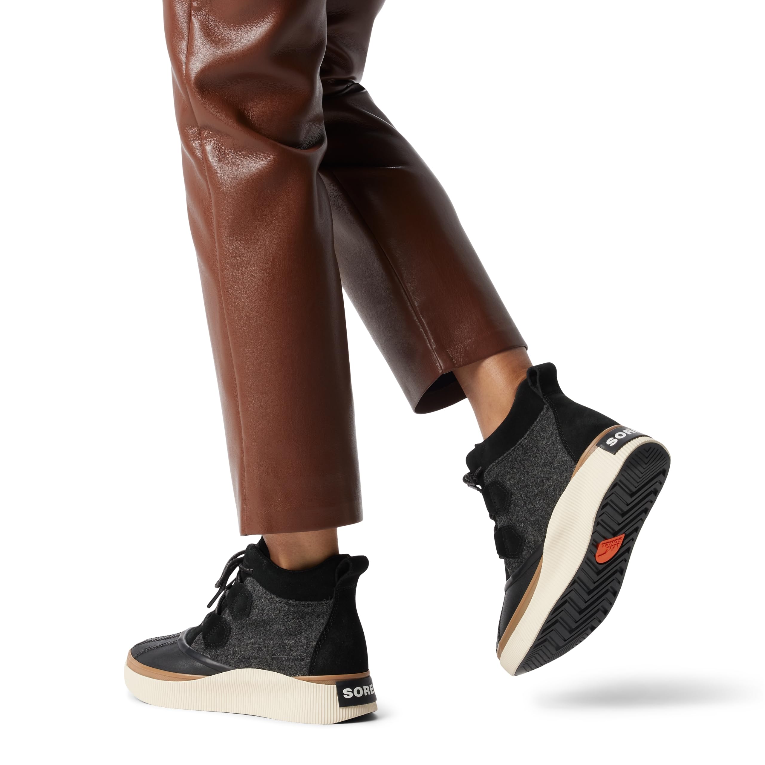 Foto 5 | Bota Sorel Out N About Lv Classic Impermeable Para Mujer, Color Negro - Venta Internacional.