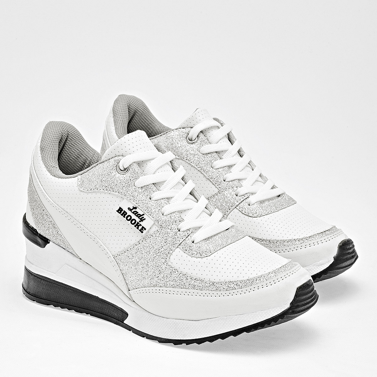 Foto 3 pulgar | Tenis Urbanos Sugo 126143-e para Mujer Blanco