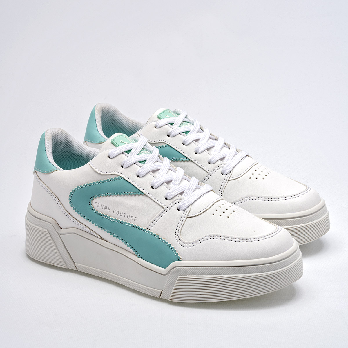 Foto 3 pulgar | Tenis Urbanos Clasben Blancos para Mujer