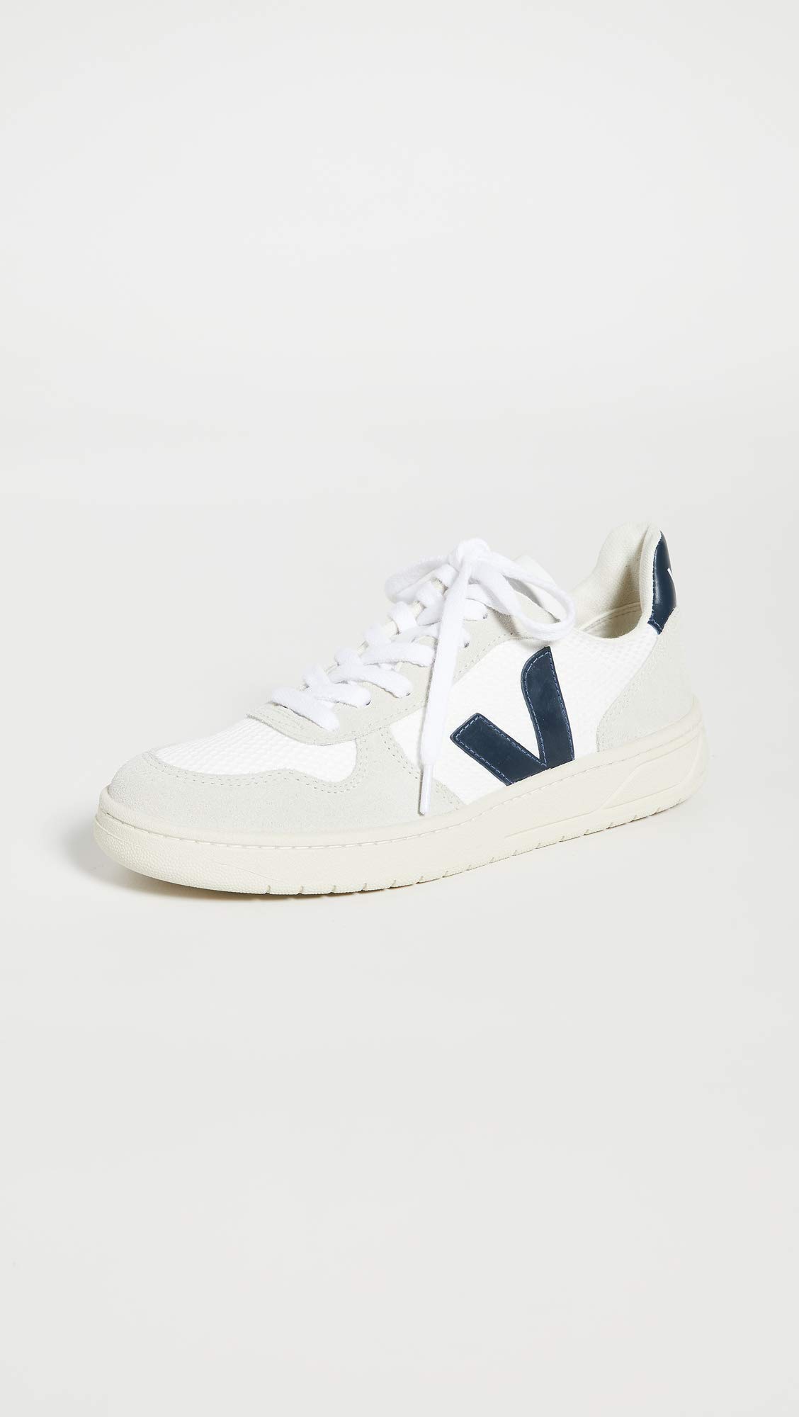 Foto 3 pulgar | Tenis Casuales Veja Blancos para Mujer-Venta Internacional