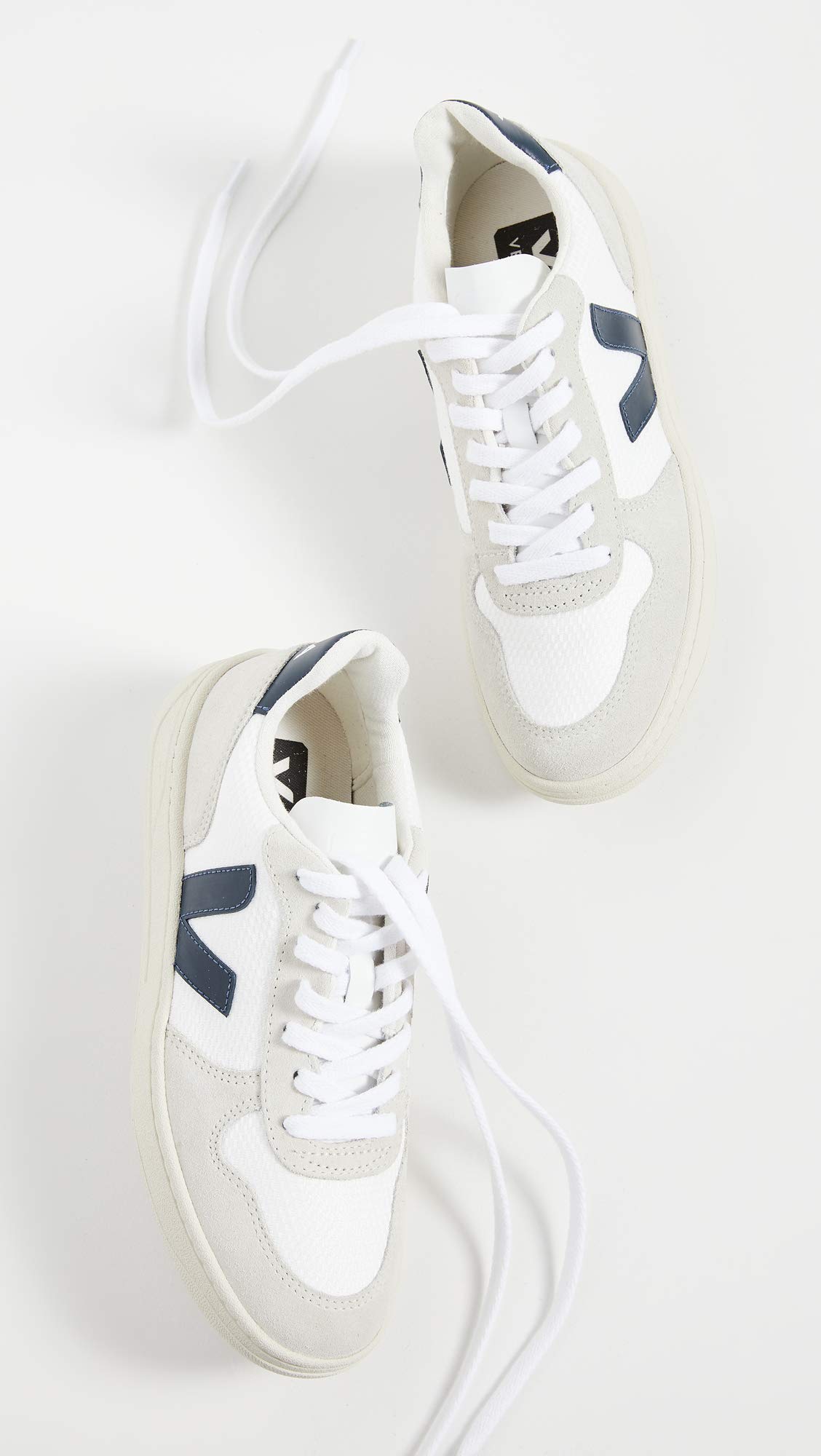 Foto 6 pulgar | Tenis Casuales Veja Blancos para Mujer-Venta Internacional