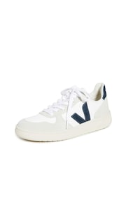 Foto 1 | Tenis Veja V-10 Blancos para Mujer Náutico Alveomesh - Venta Internacional