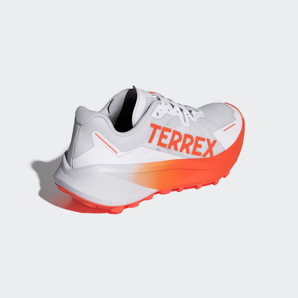 Foto 8 pulgar | Tenis De Trail Running Terrex Agravic 3 Adidas Blanco Mujer