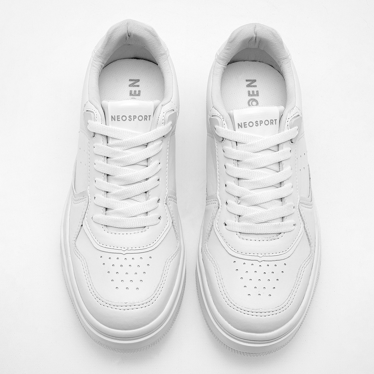 Foto 4 pulgar | Neosport Tenis Urbano Para Mujer Blanco