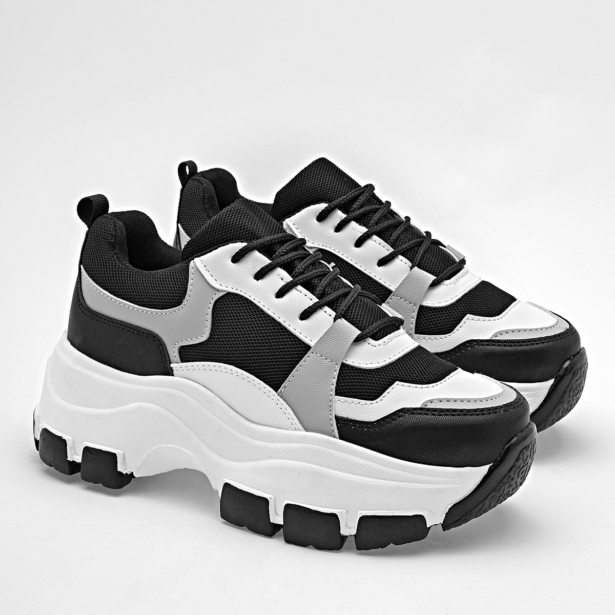Foto 2 | Tenis Urbanos Mimar  para Mujer