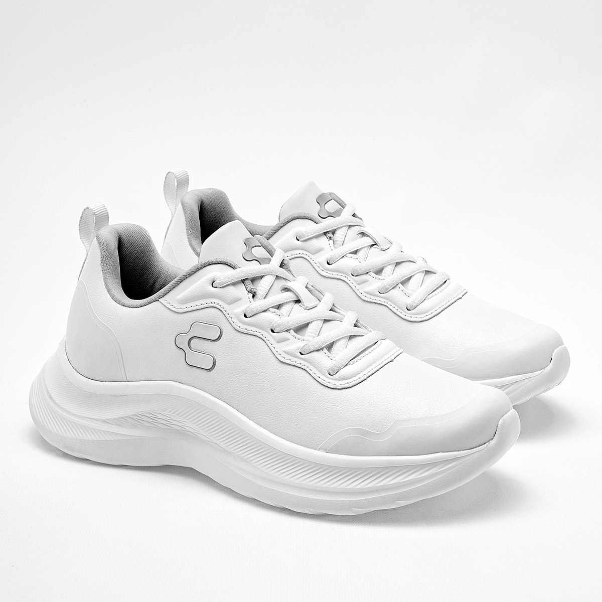 Foto 3 pulgar | Tenis Urbanos Charly Blancos para Mujer