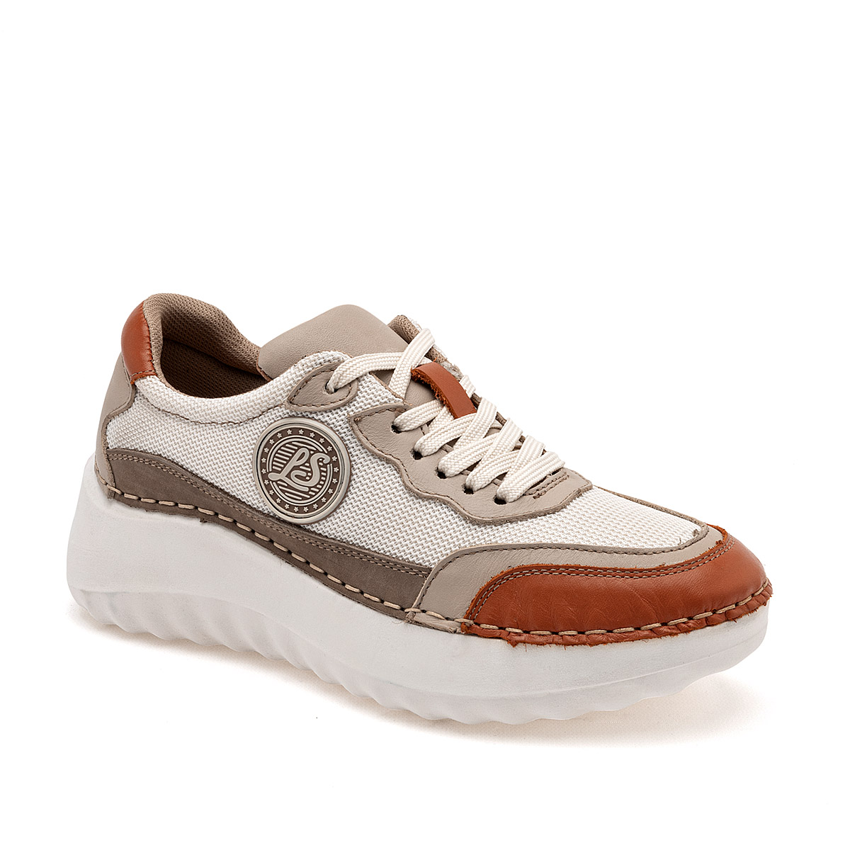 Foto 2 pulgar | Tenis Urbanos Lobo Solo Beige para Mujer