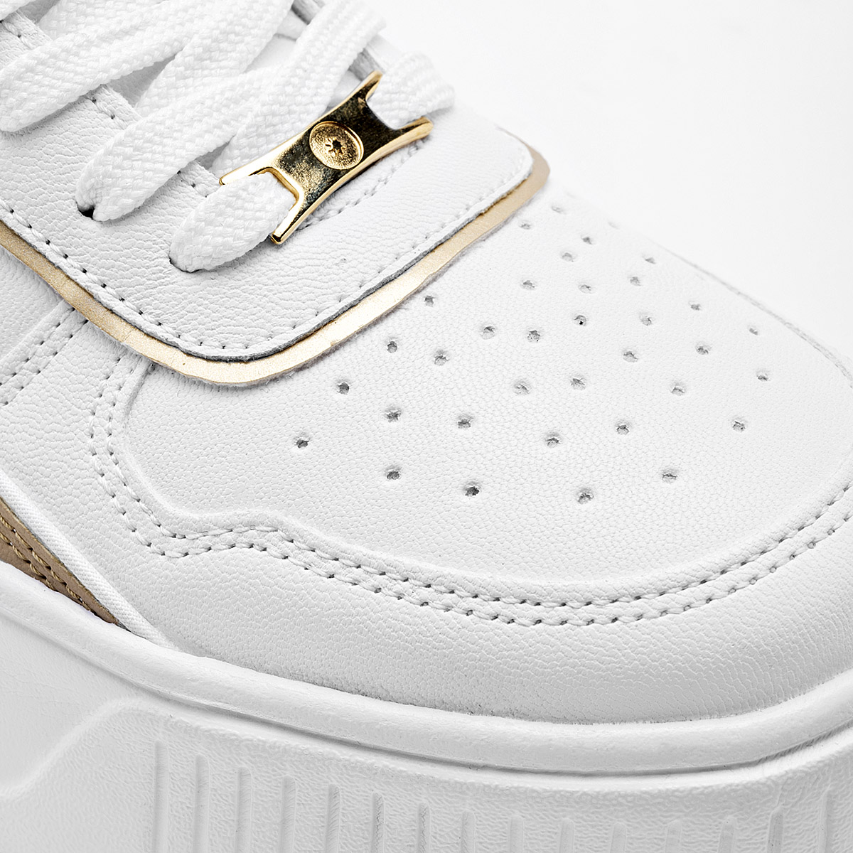 Foto 5 pulgar | Tenis Urbanos Moramora Blancos para Mujer