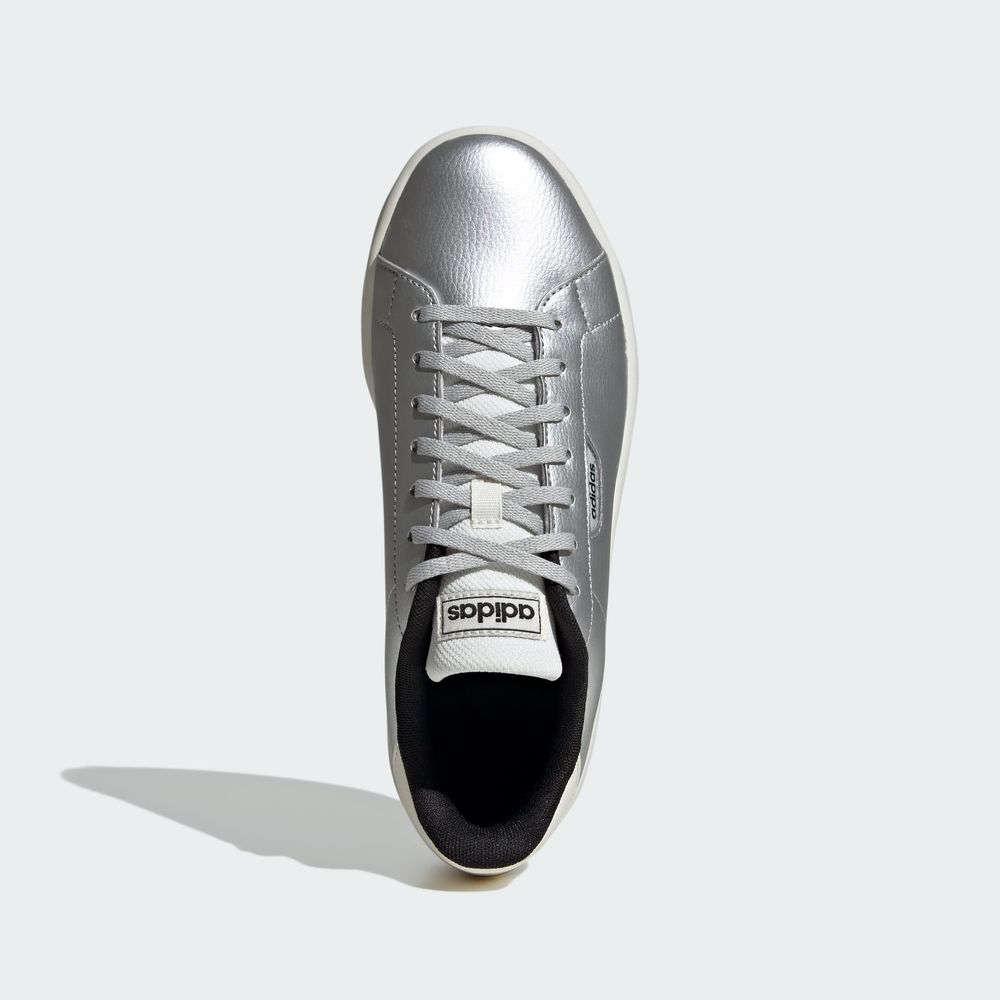 Foto 4 | Tenis Urban Court Adidas Plata Mujer