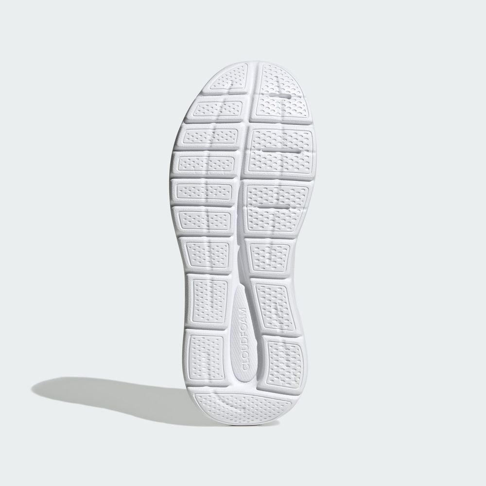 Foto 6 pulgar | Tenis Cloudfoam Comfy Adidas Blanco Mujer