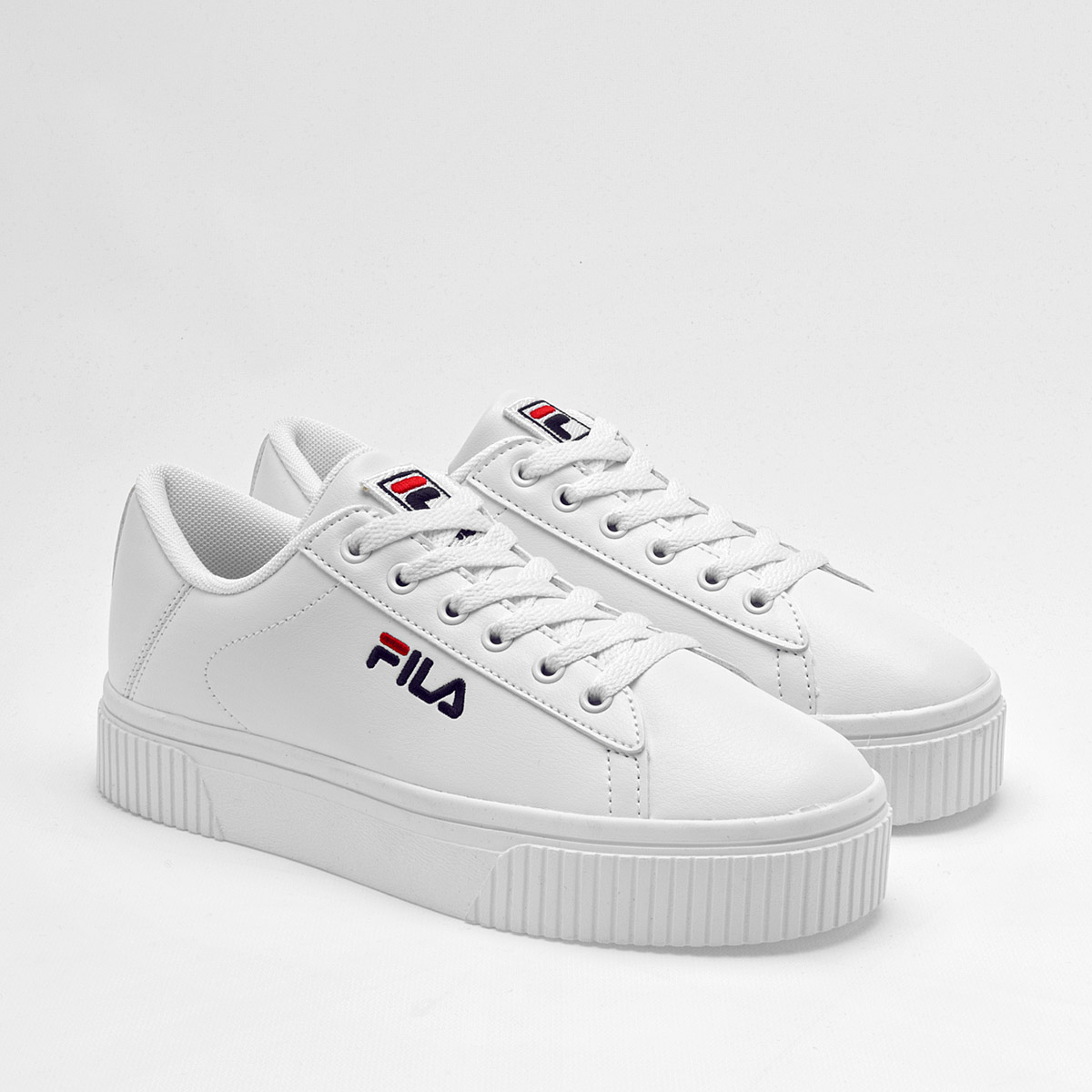 Foto 3 pulgar | Tenis Urbanos Fila Blancos para Mujer