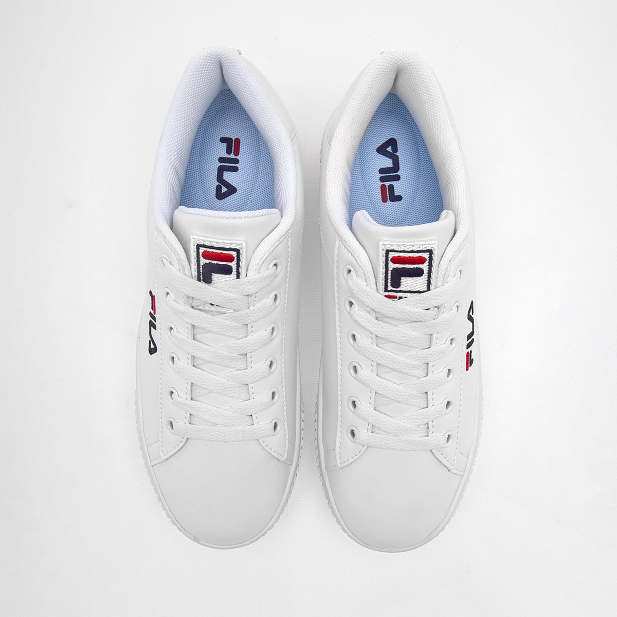 Foto 4 pulgar | Tenis Urbanos Fila Blancos para Mujer