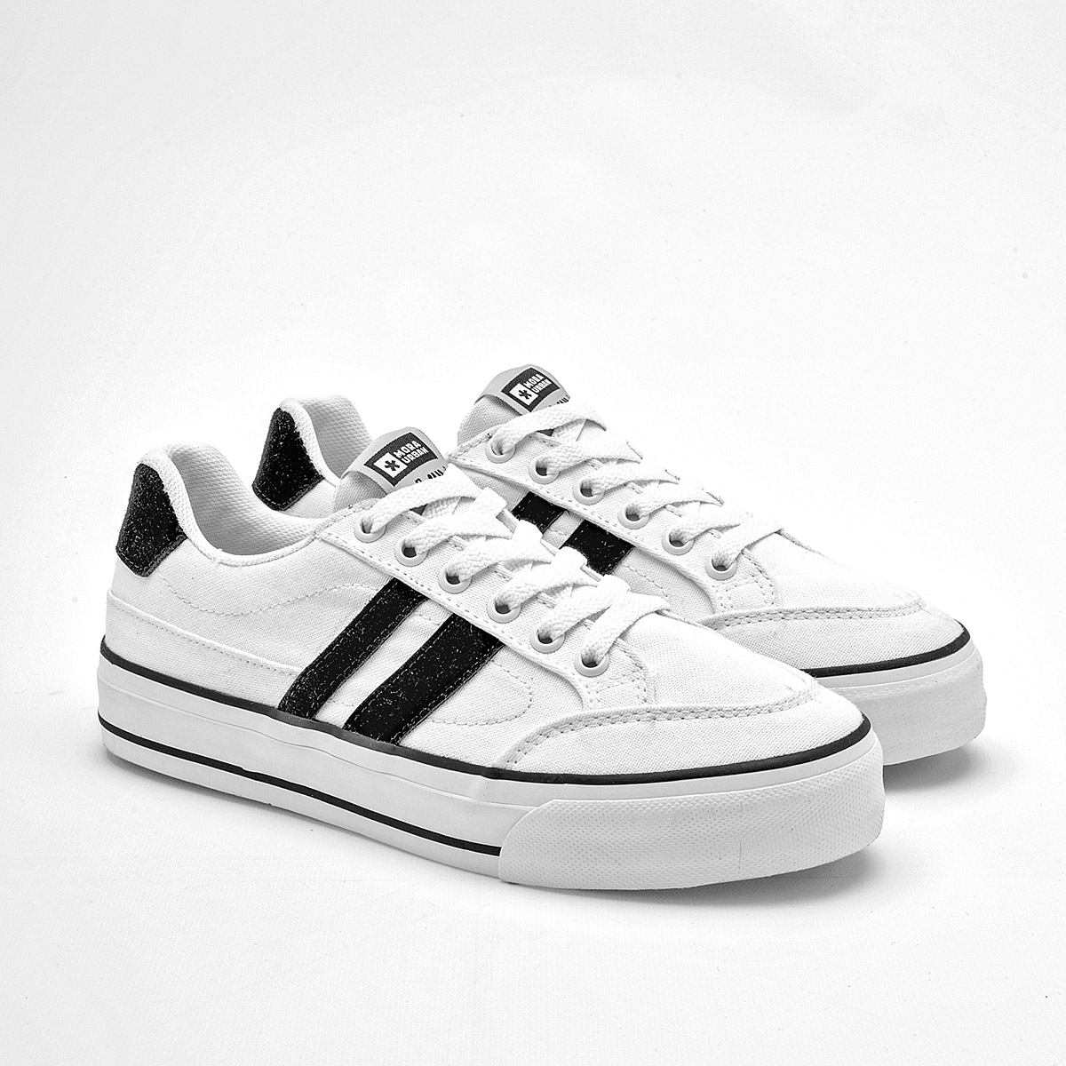 Foto 2 | Mora Urban Tenis Urbano Para Mujer Blanco Negro Cod.133389