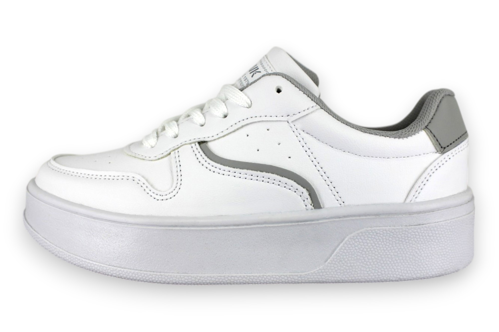 Foto 3 pulgar | Tenis Casual Blanco Gris Mujer Bluferno Newk
