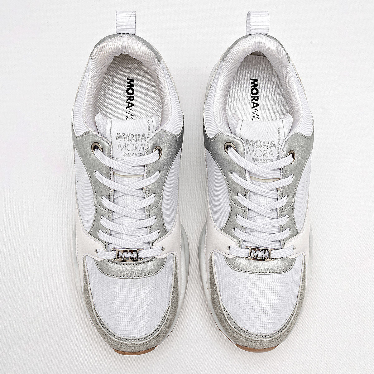 Foto 3 | Moramora Tenis Urbano Para Mujer Blanco Plata Gris