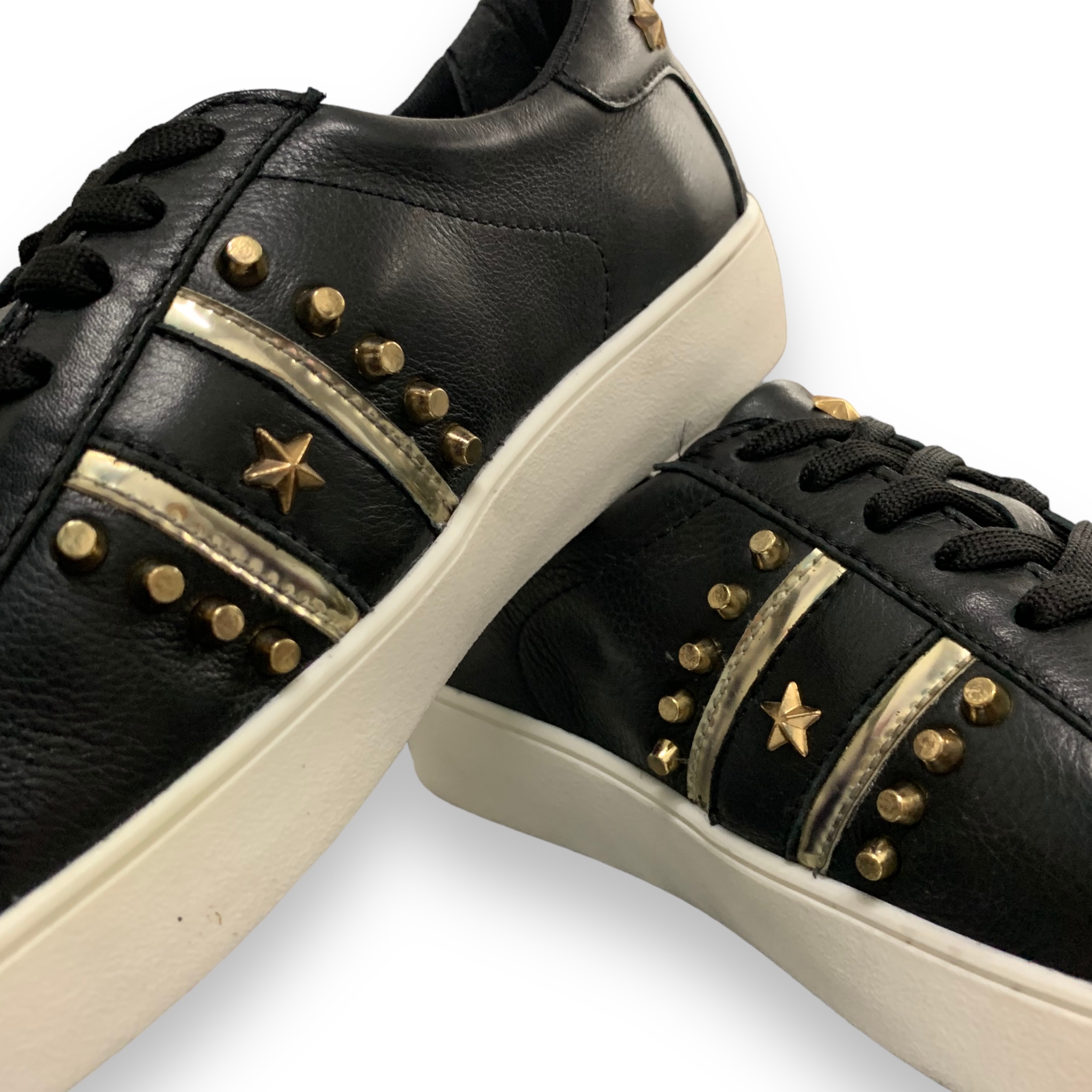 Foto 7 | Tenis Negro Con Estrellas Gillio