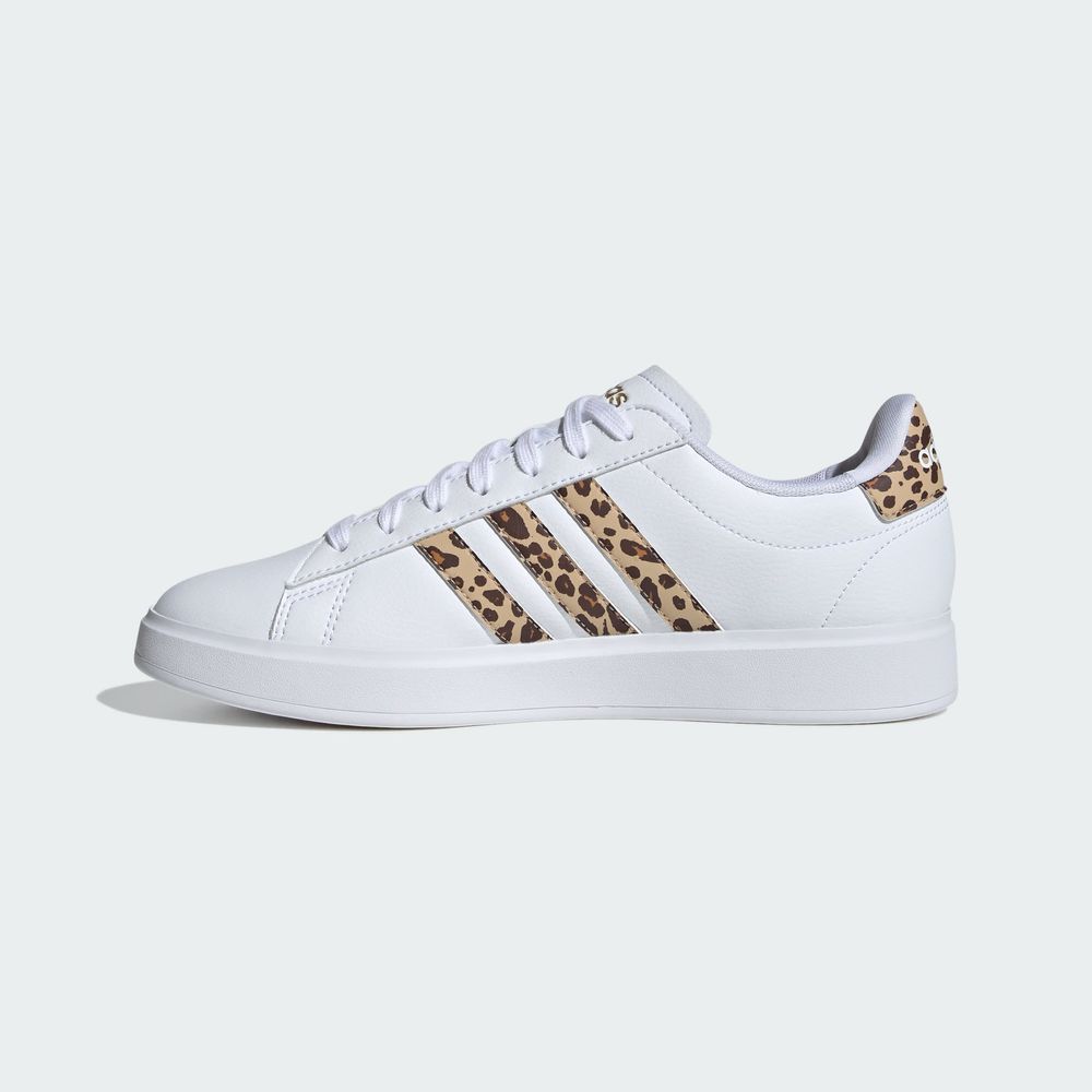 Foto 4 pulgar | Tenis Adidas Grand Court 2.0 Blancos para Mujer