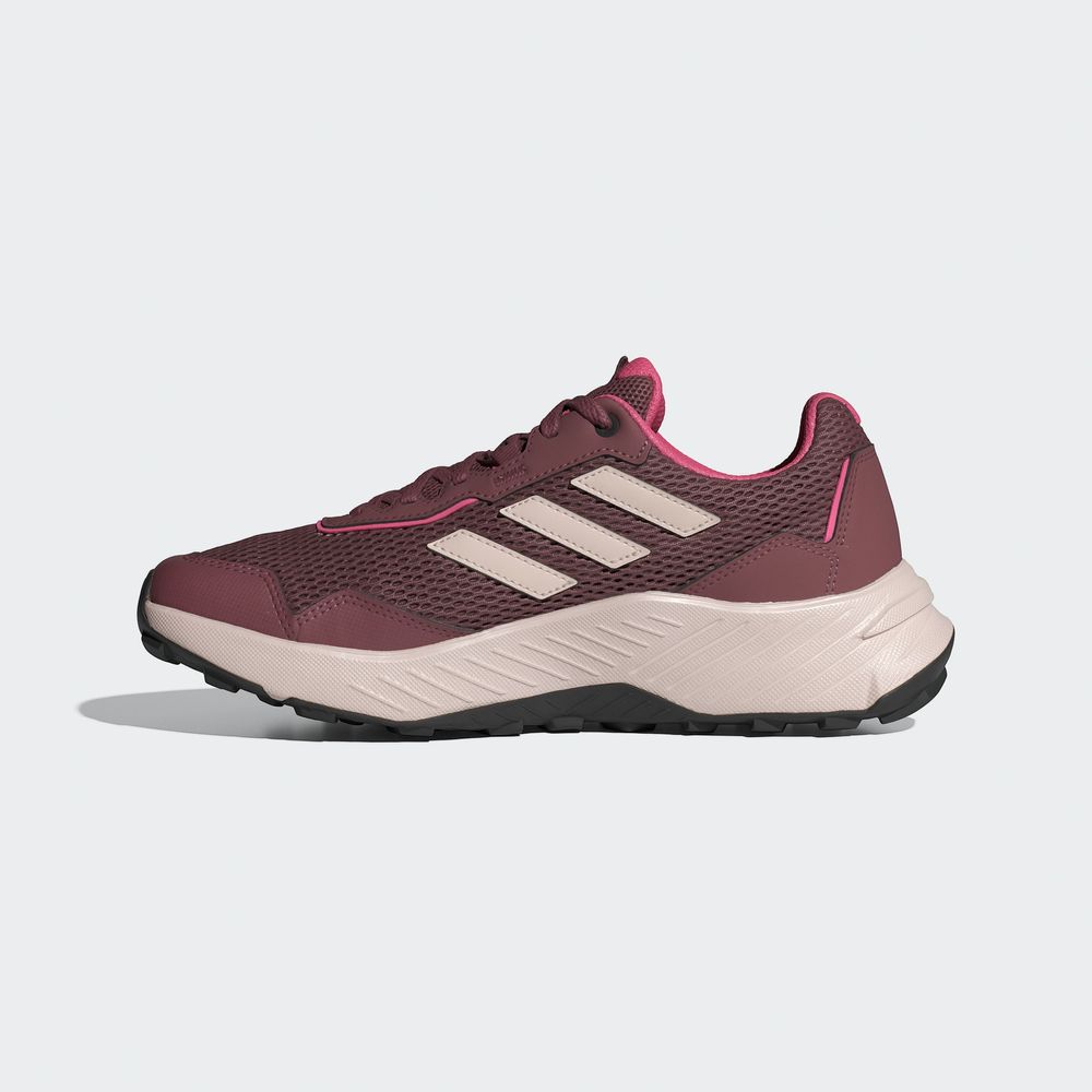 Foto 4 pulgar | Tenis Adidas Tracefinder Granate para Mujer