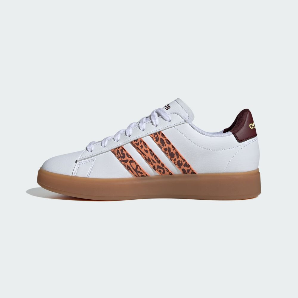 Foto 4 pulgar | Tenis Adidas Grand Court 2.0 Blancos para Mujer