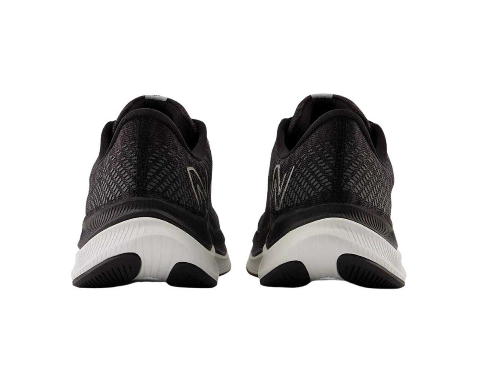 Foto 5 pulgar | Tenis para Correr New Balance para Mujer